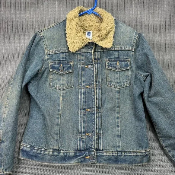 GAP Vintage 2002 Women's Size Medium Faux Fur Sherpa Lined Denim Jean Jacket - Picture 3 of 9